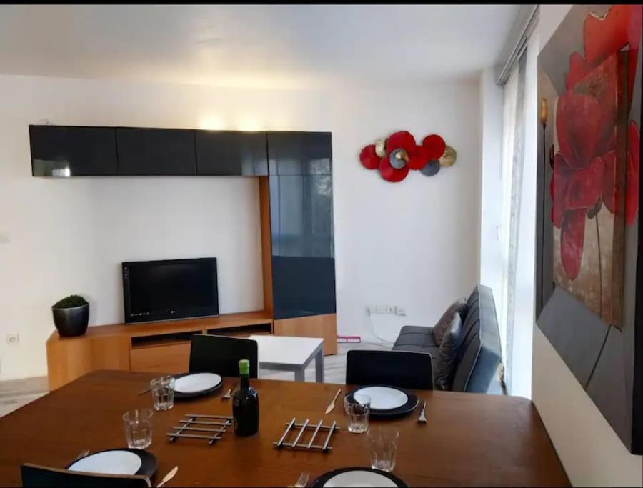 Superb Modern Apartment Clichy Exterior foto